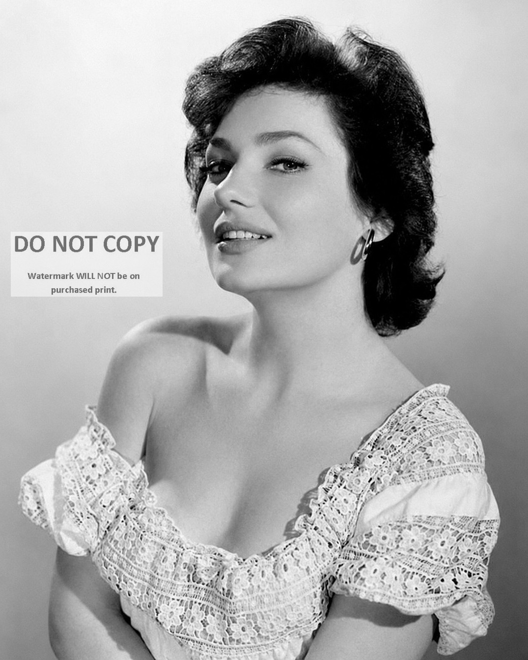 ACTRESS VALERIE FRENCH - 8X10 PUBLICITY PHOTO (EE-490)