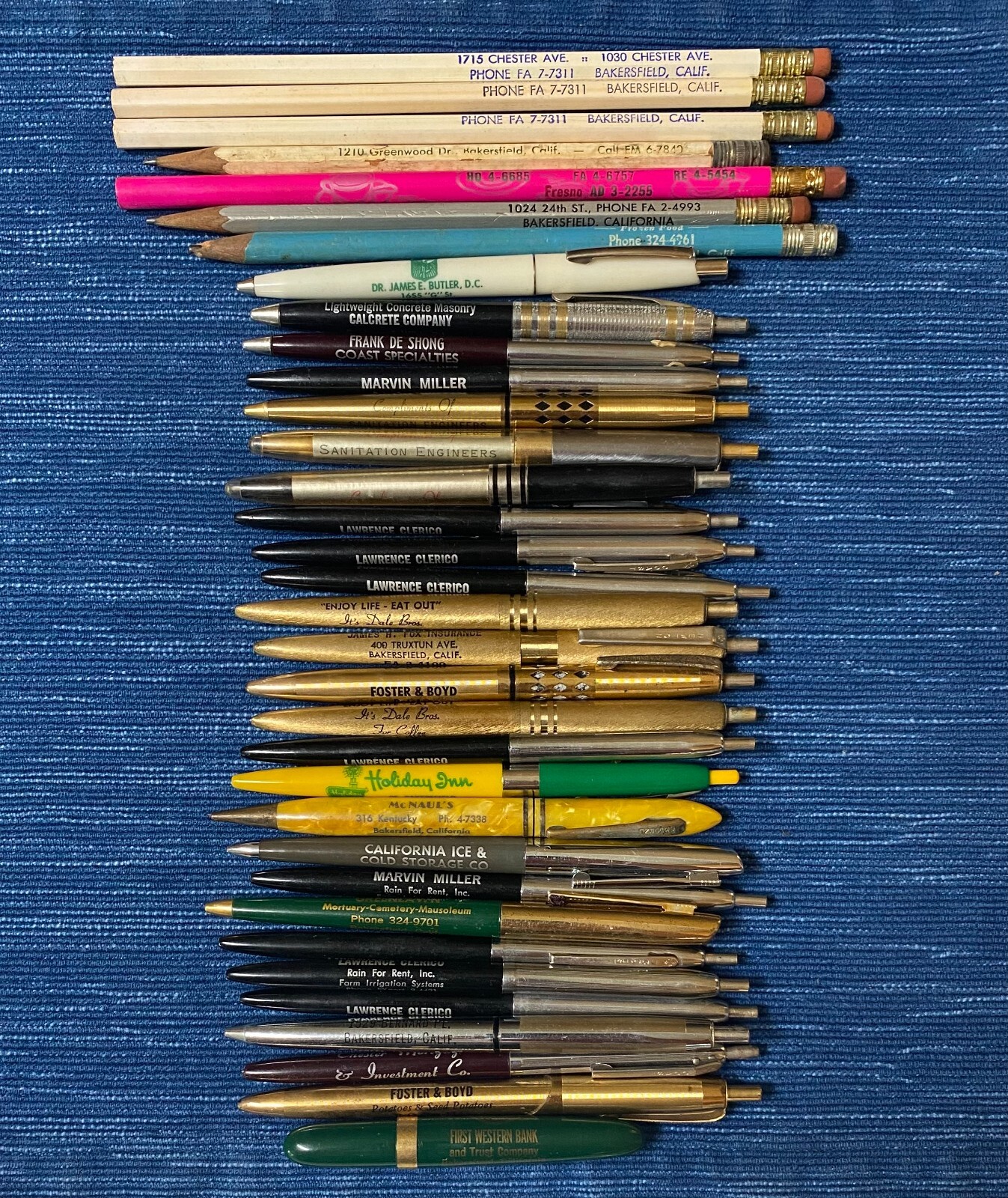 VTG Old Pen Pencil Lot x33 All from Bakersfield California Store Advertising 15B VTG Old Pen Pencil Lot x33 All from Bakersfield California Store Advertising 15B