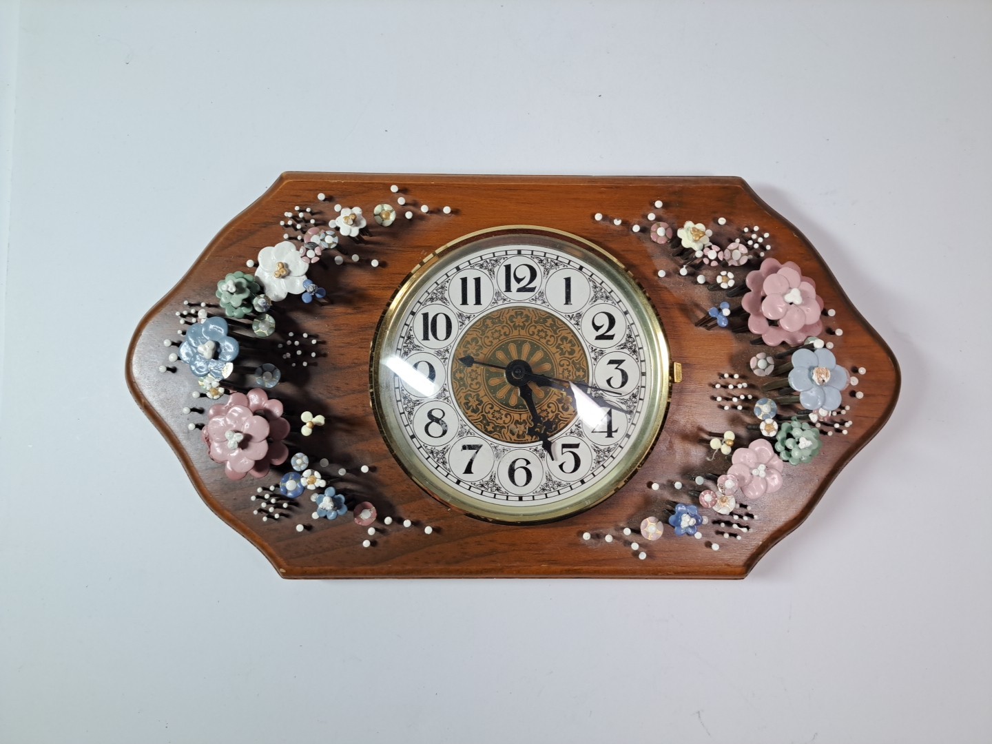 Vintage Pol O Craft Nails In Bloom Flower Nails Wall Clock