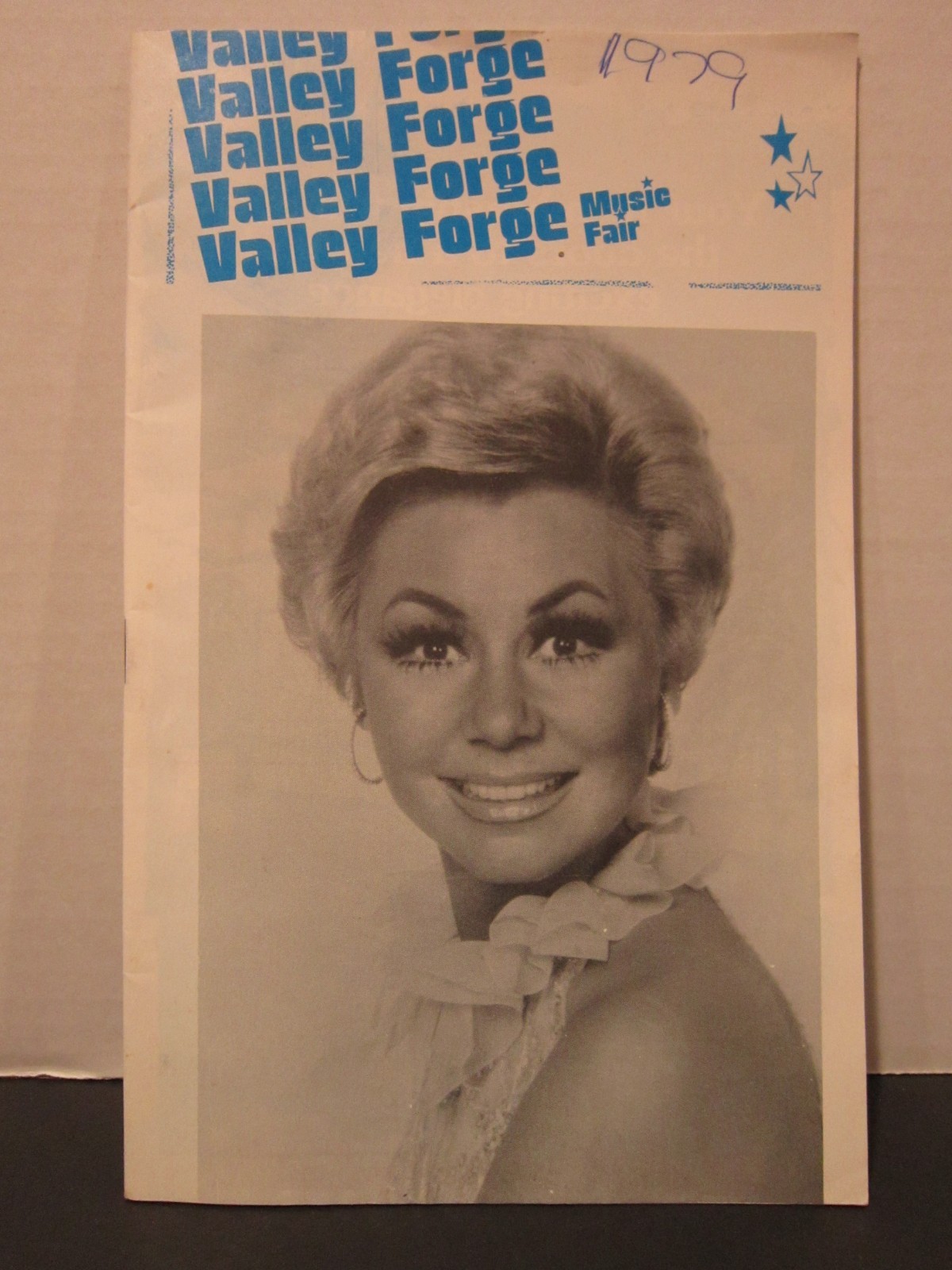 Original Vtg 1979 Vol. 3 Issue 2 Valley Forge Music Fair MITZI GAYNOR Program