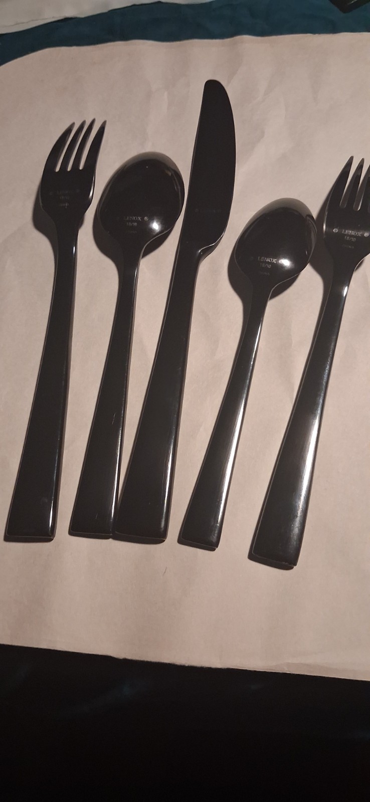 Set of 5 Lenox Black Flatware 2 Forks 2 Spoons 1 knife unused condition Set of 5 Lenox Black Flatware 2 Forks 2 Spoons 1 knife unused condition