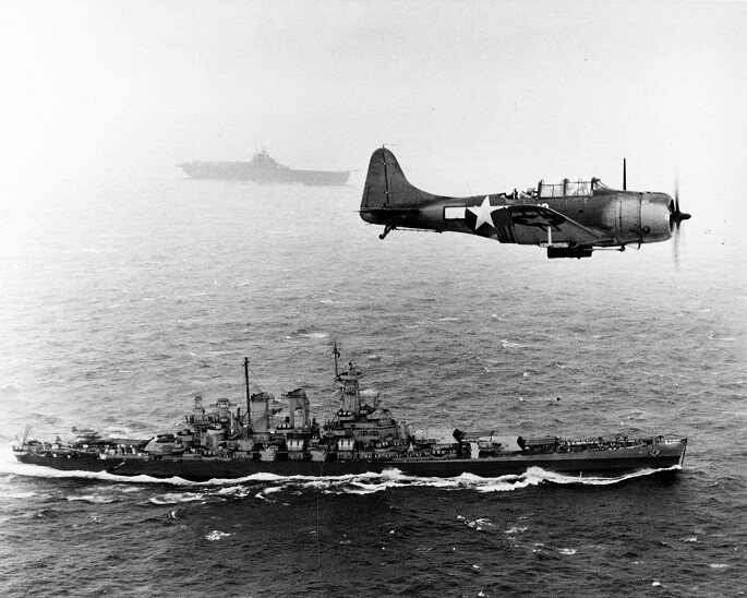 U.S. Navy Douglas SBD-5 Dauntless: Battleship USS Washington 8x10 WWII Photo 832