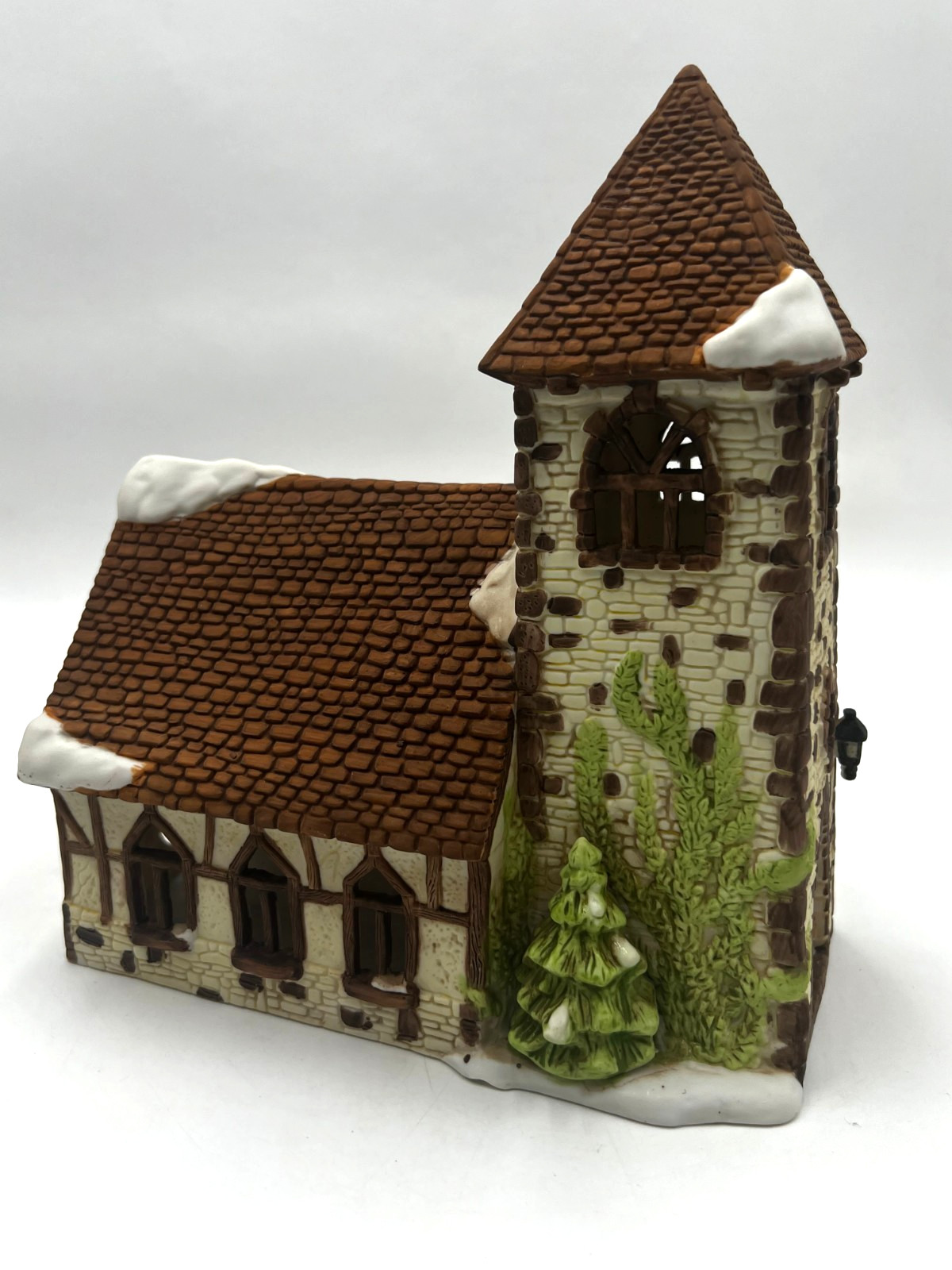 Vintage Dept 56 Dickens Village Church 1985 Christmas Porcelain Lighted Tested