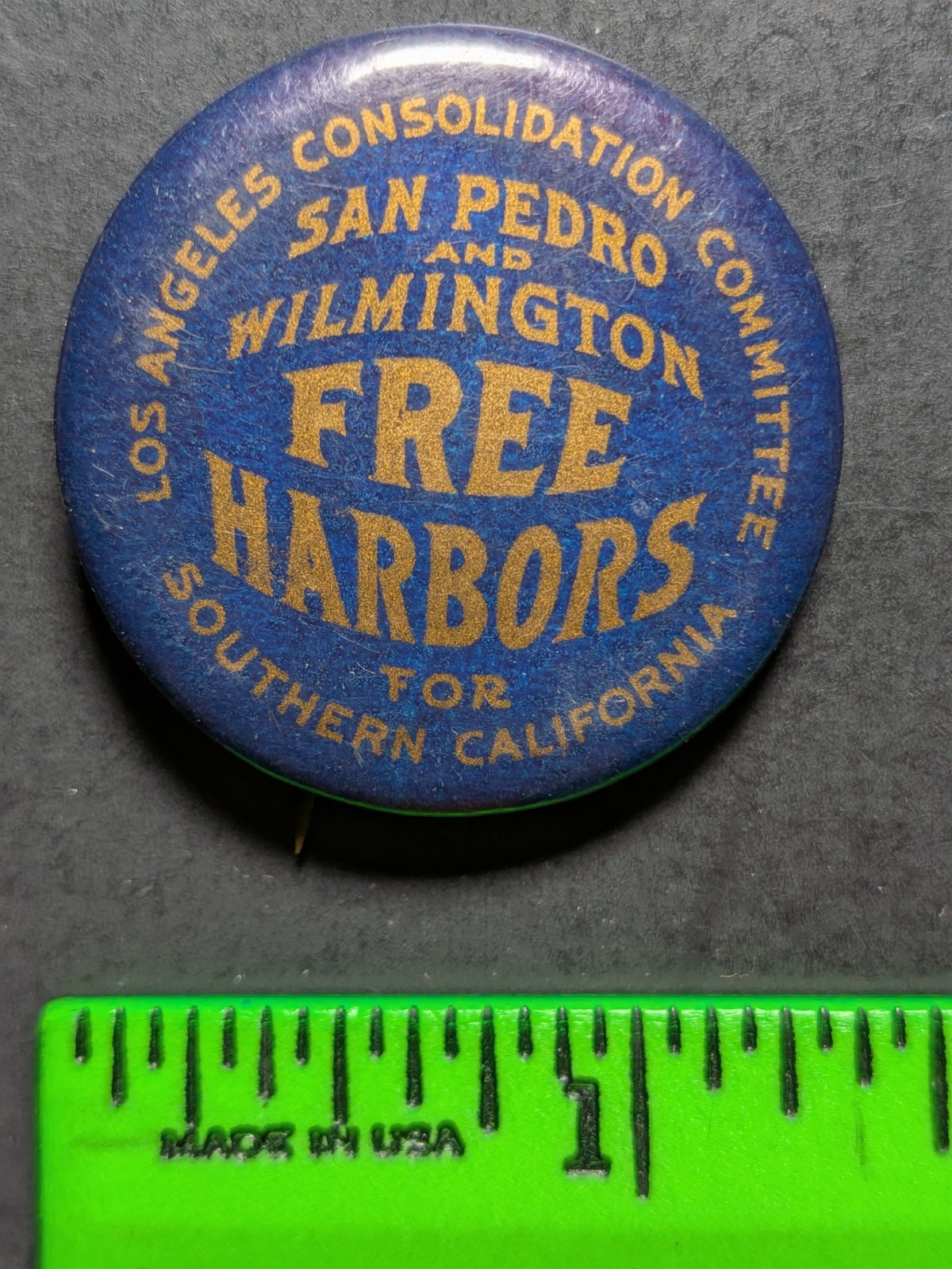 Vintage San Pedro Wilmington California Free Harbors Pinback Pin Vintage San Pedro Wilmington California Free Harbors Pinback Pin