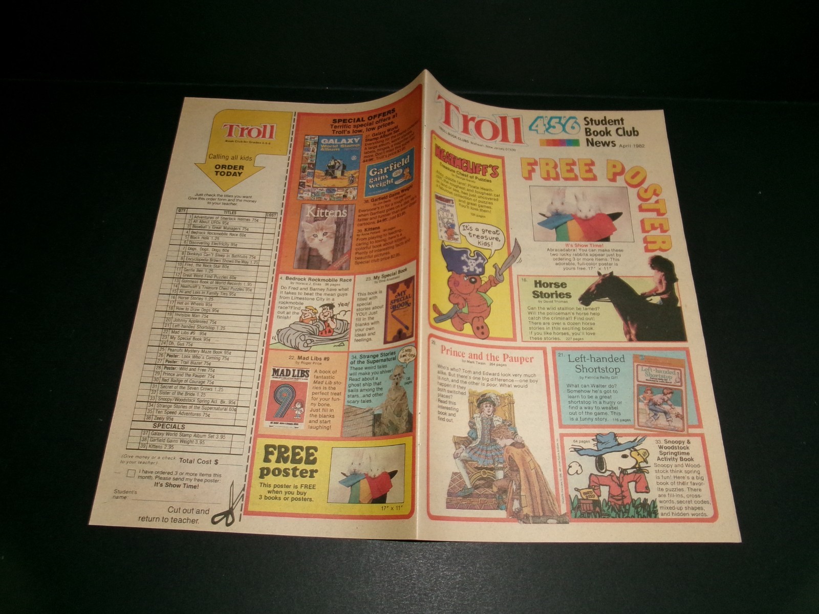 VTG April 1982 TROLL BOOK CLUBS Order Form *NICE* Heathcliff Snoopy UFOs +