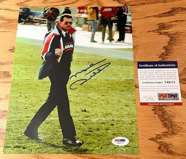 Mike Ditka HOF Signed Auto 8x10 Chicago Bears Middle Finger Football Photo PSA