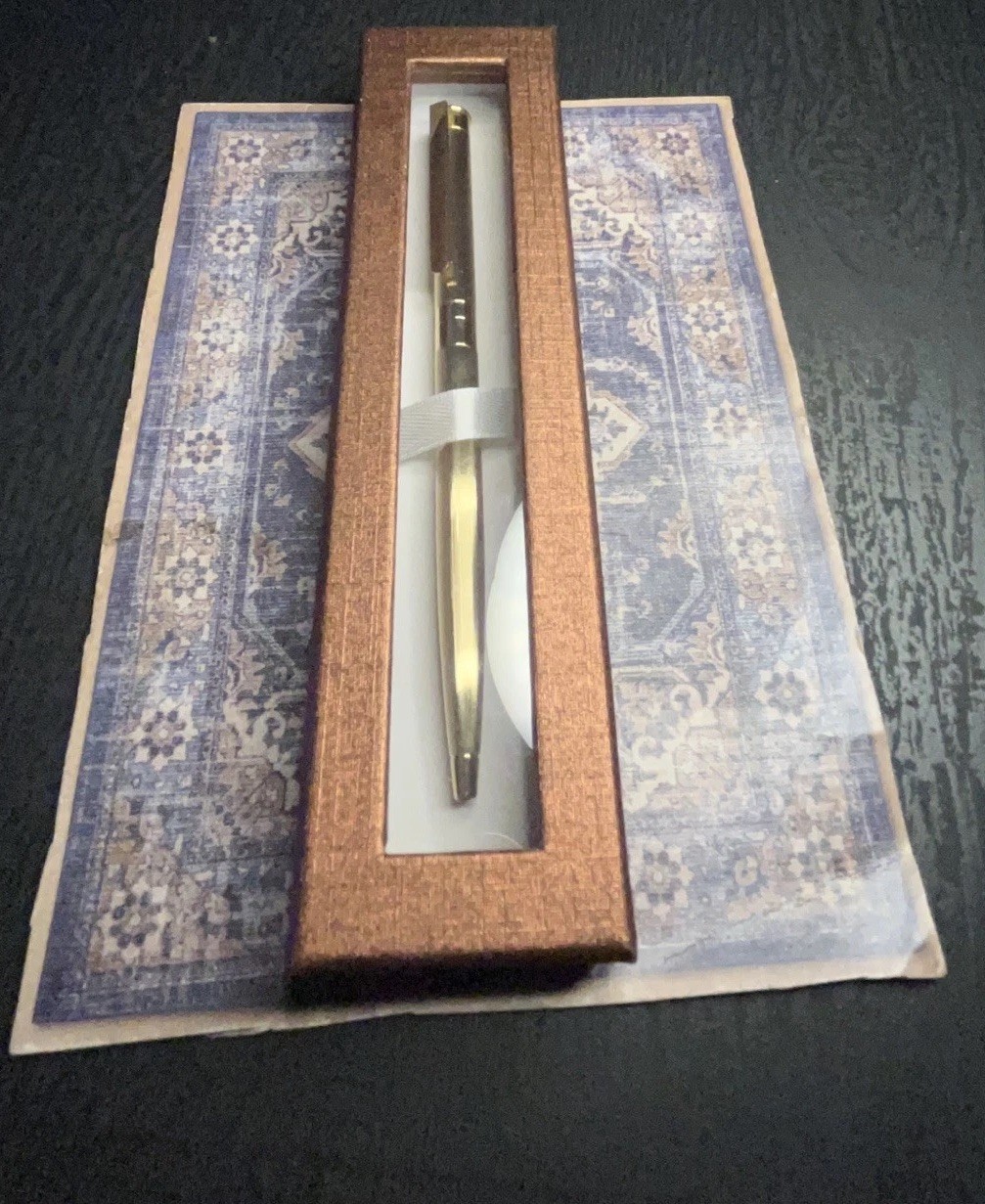 MONTBLANC VINTAGE 1980’S NOBLESSE II G/ P TWIST MECH BALLPOINT PEN ELEGANT