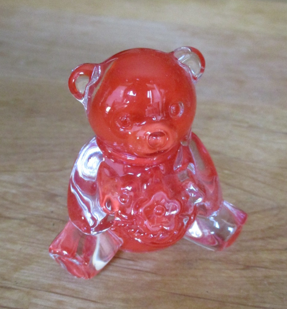 Crystal D\'Arques Orange Glass Bear Basket Of Flowers PaperWeight Figurine Crystal D\'Arques Orange Glass Bear Basket Of Flowers PaperWeight Figurine