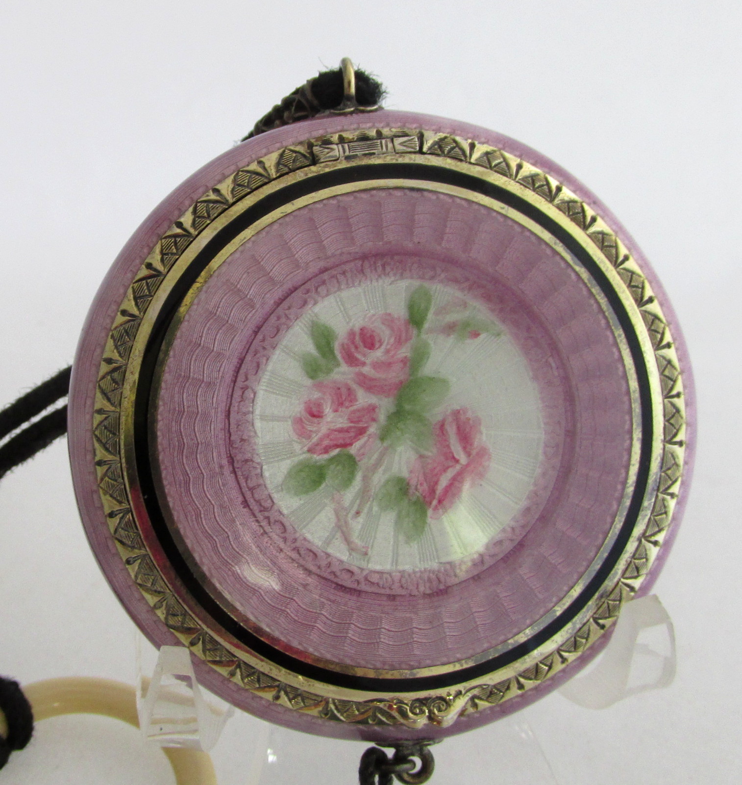 Antique F&B Stering&Guilloche Purple Enamel Compact Black Tassel & Ring Antique F&B Stering&Guilloche Purple Enamel Compact Black Tassel & Ring