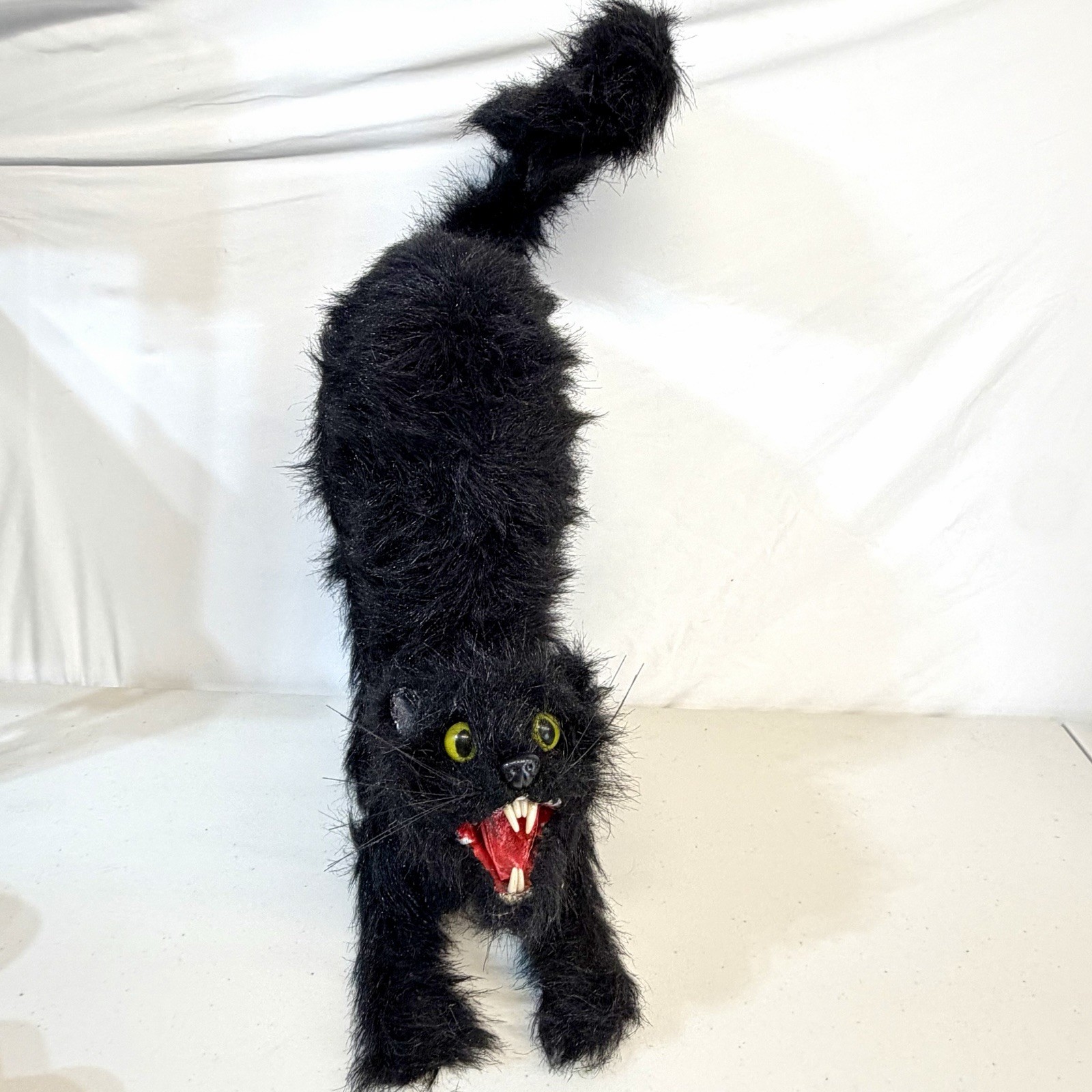 Vintage Rare Scary Black Realistic Cat Halloween Decor Prop 1950/60s Vintage Rare Scary Black Realistic Cat Halloween Decor Prop 1950/60s
