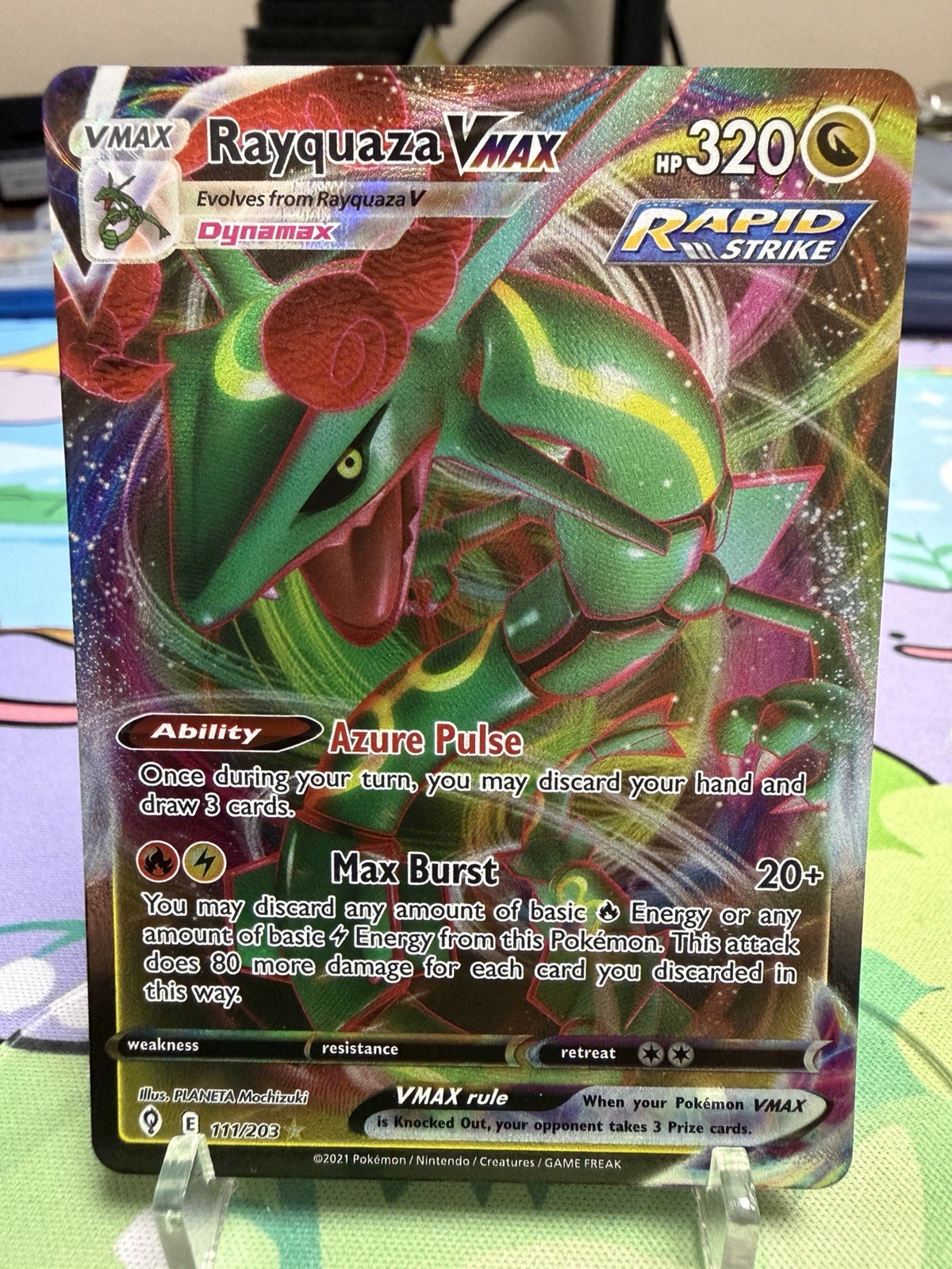 Pokémon TCG Rayquaza VMAX 111/203 Holo VMAX Rare Evolving Skies Near Mint Pokémon TCG Rayquaza VMAX 111/203 Holo VMAX Rare Evolving Skies Near Mint