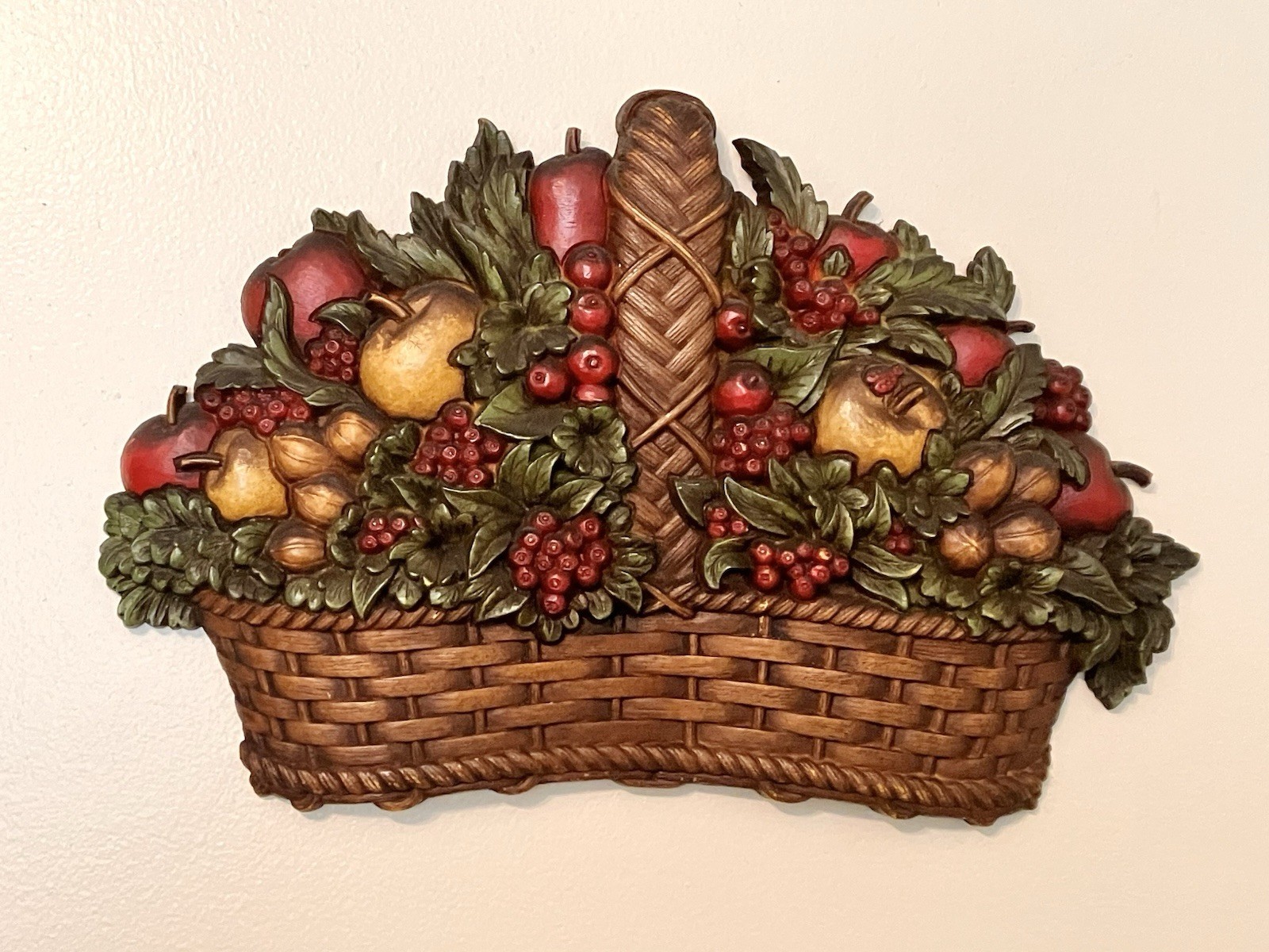 Homeco Fruit Basket 15” Wall Plaque Vintage Lightweight 1978 MCM USA Cottagecore