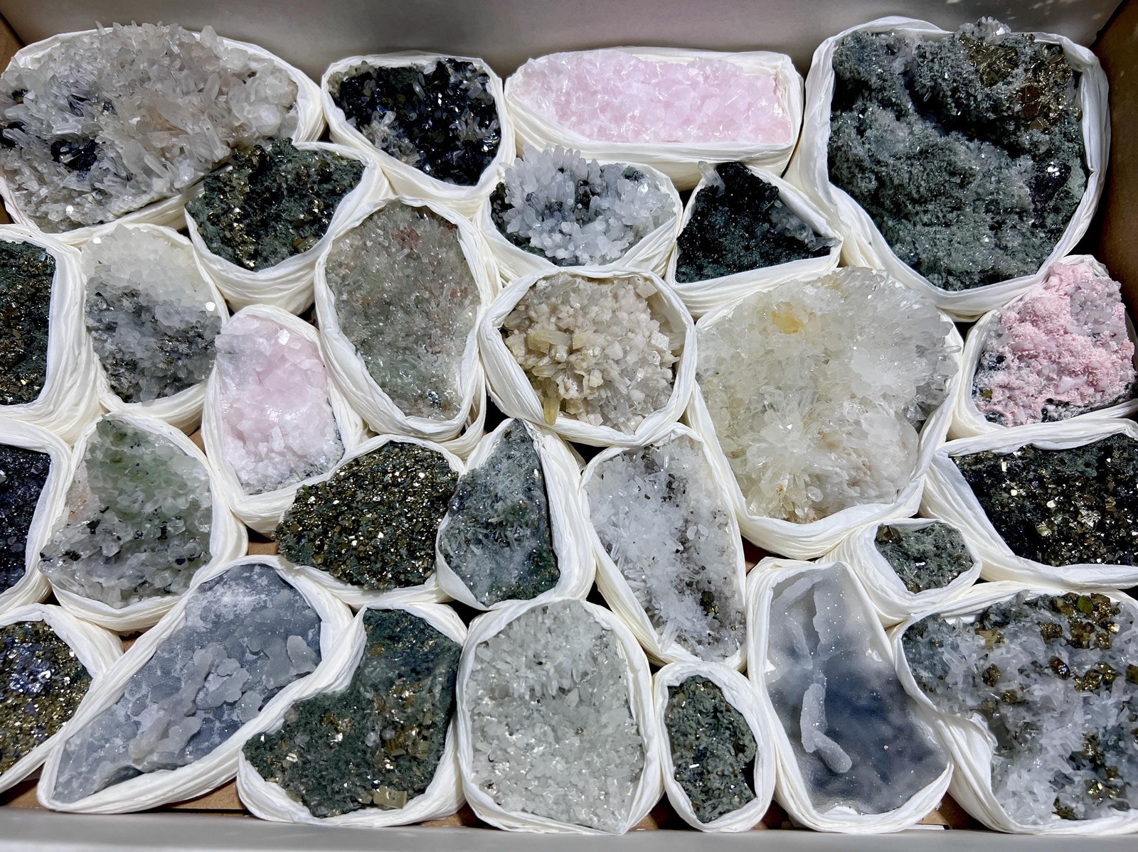 Bulgarian Minerals Crystal Mixed Collection (Large 15.5x10.5 Inch Flat)
