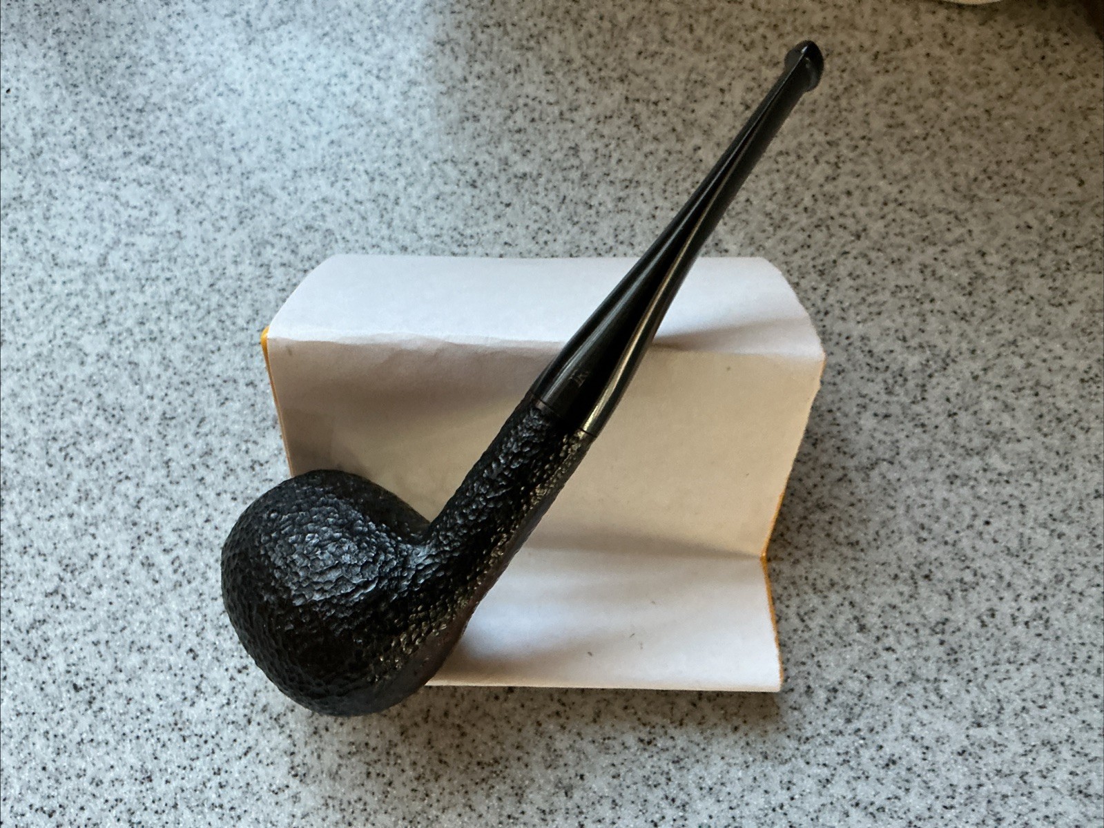 VTG Amalfi C 207 Apple Shape Rough Estate Pipe By Savinelli