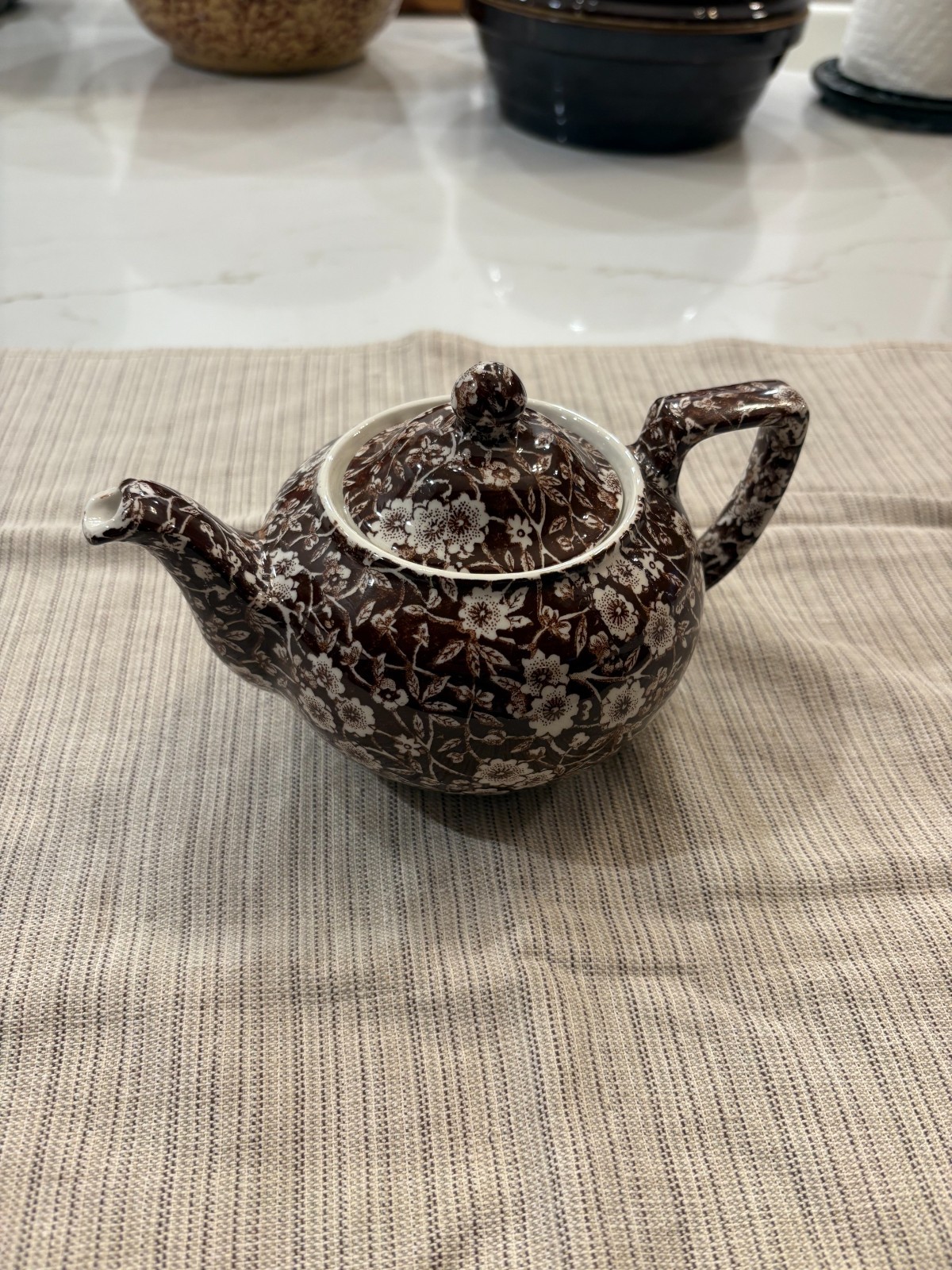Vintage Crownford Staffordshire Brown Calico Tea Pot Vintage Crownford Staffordshire Brown Calico Tea Pot