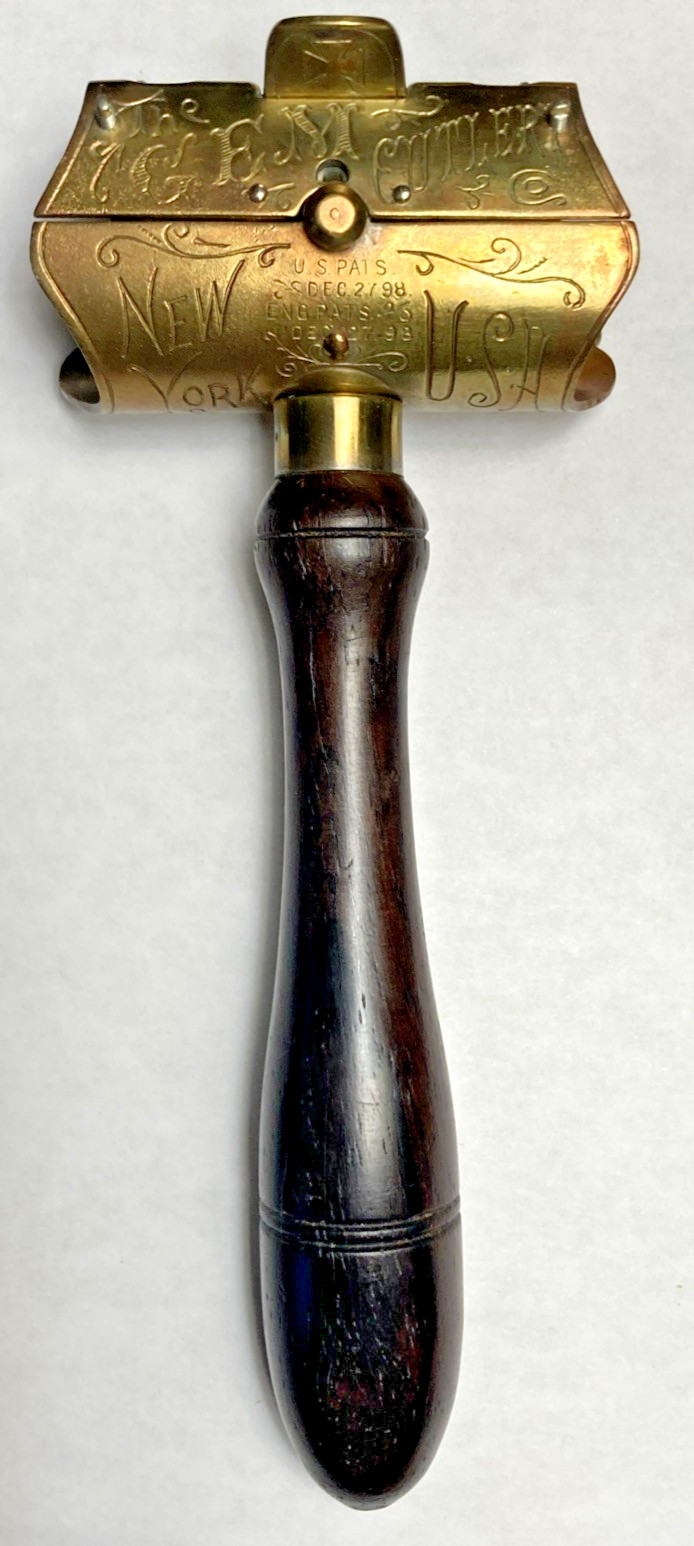 Antique 1898 Gem Cutlery Co Lather Catcher Safety Razor - Ornate Wood Handle Antique 1898 Gem Cutlery Co Lather Catcher Safety Razor - Ornate Wood Handle