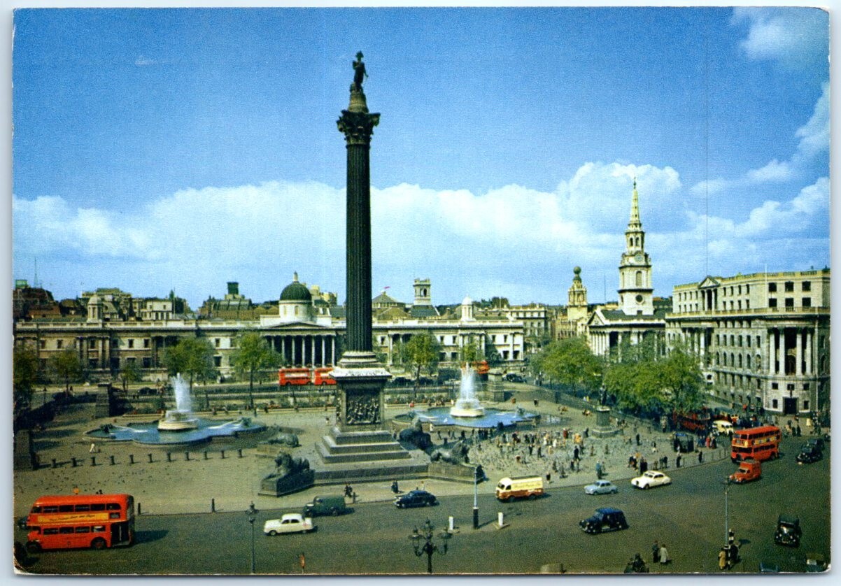Postcard - Trafalgar Square and Nelson's Column - London, England