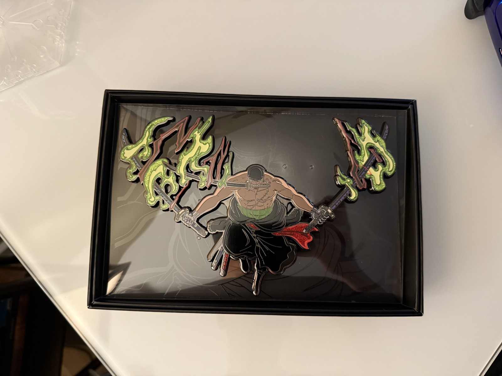 NYCC ‘25 Figpin One Piece Roronoa Zoro Exclusive GITD XL Pin LE 500 *w/LOGO PIN*
