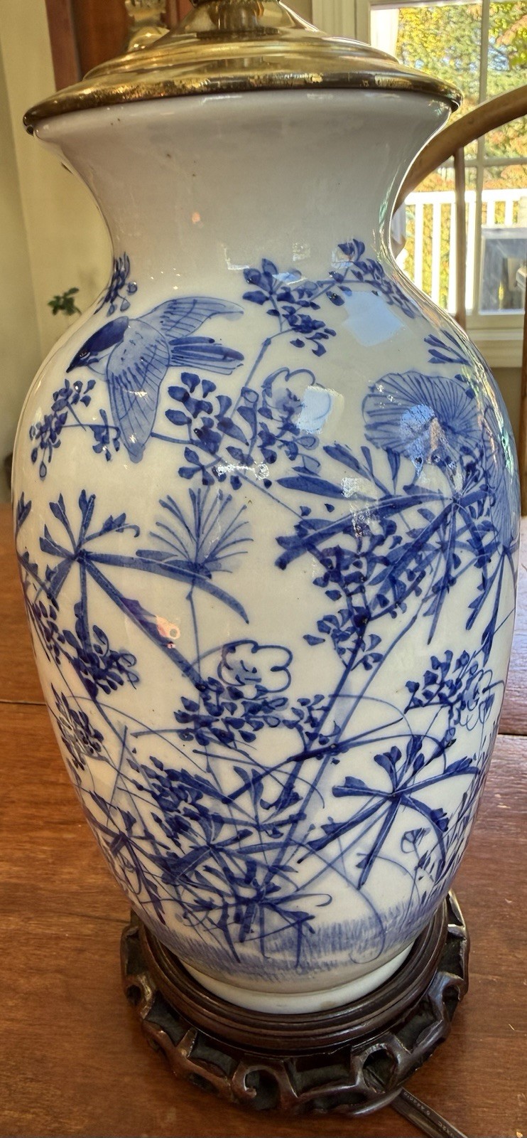 Vtg Chinese Cobalt Blue And White Porcelain Lamp w/ Birds/Flowers