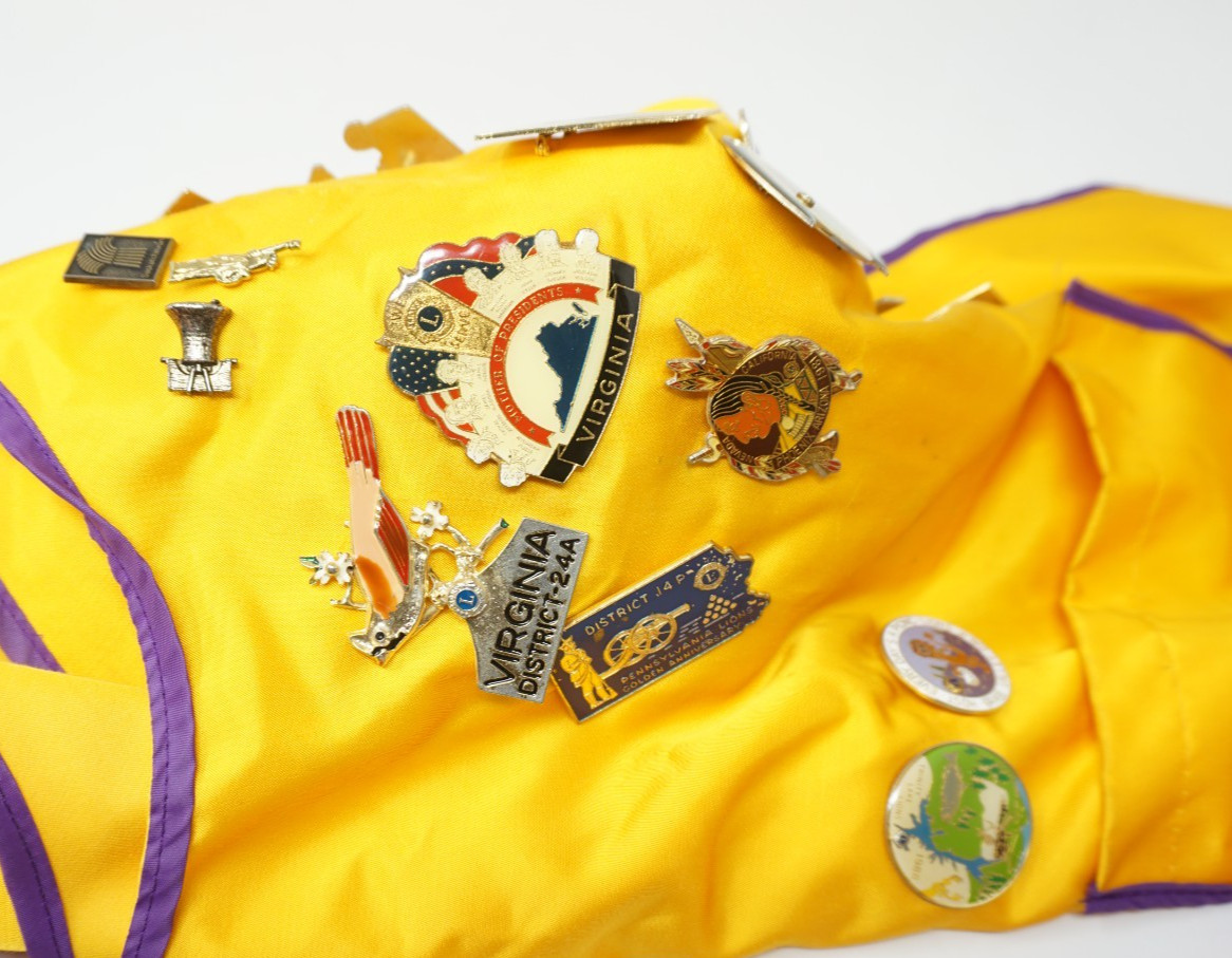 Vintage Lions Club Vest Yellow Purple Lions International Hat Pins California