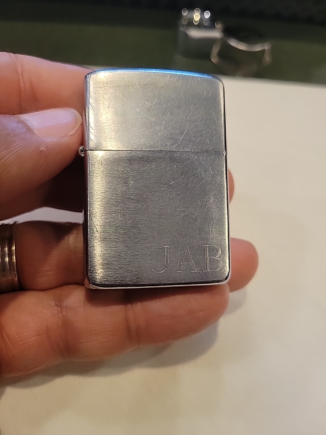 VINTAGE 1984 ZIPPO LIGHTER UNFIRED BEAUTIFUL CONDITION Engraved JAB