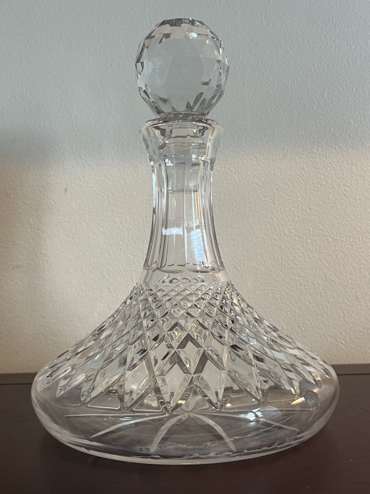 Vintage Heavy Crystal Ship’s Decanter With Stopper Diamond Cut 7”x7” Barware