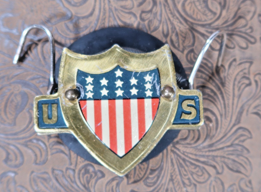 Vintage Acme Flag Holder Clip Car Bicycle license plate, Liberty Flag Design