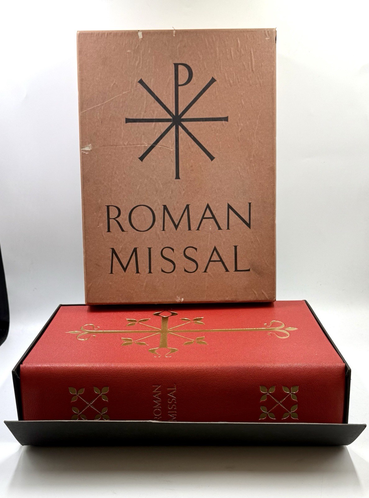 Roman Missal 1964 Benziger Brothers Latin English Hand Missal in Original Case