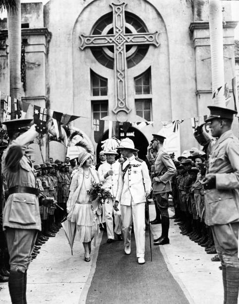 1927 King George Vi And The Queen Leave Kingston Parish Old Photo