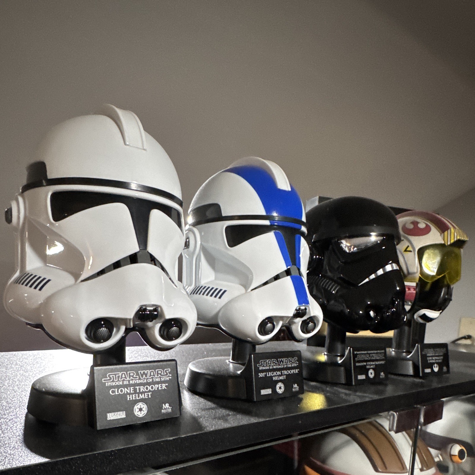 MR (Master Replicas) Star Wars Scaled Helmet Lot of 4