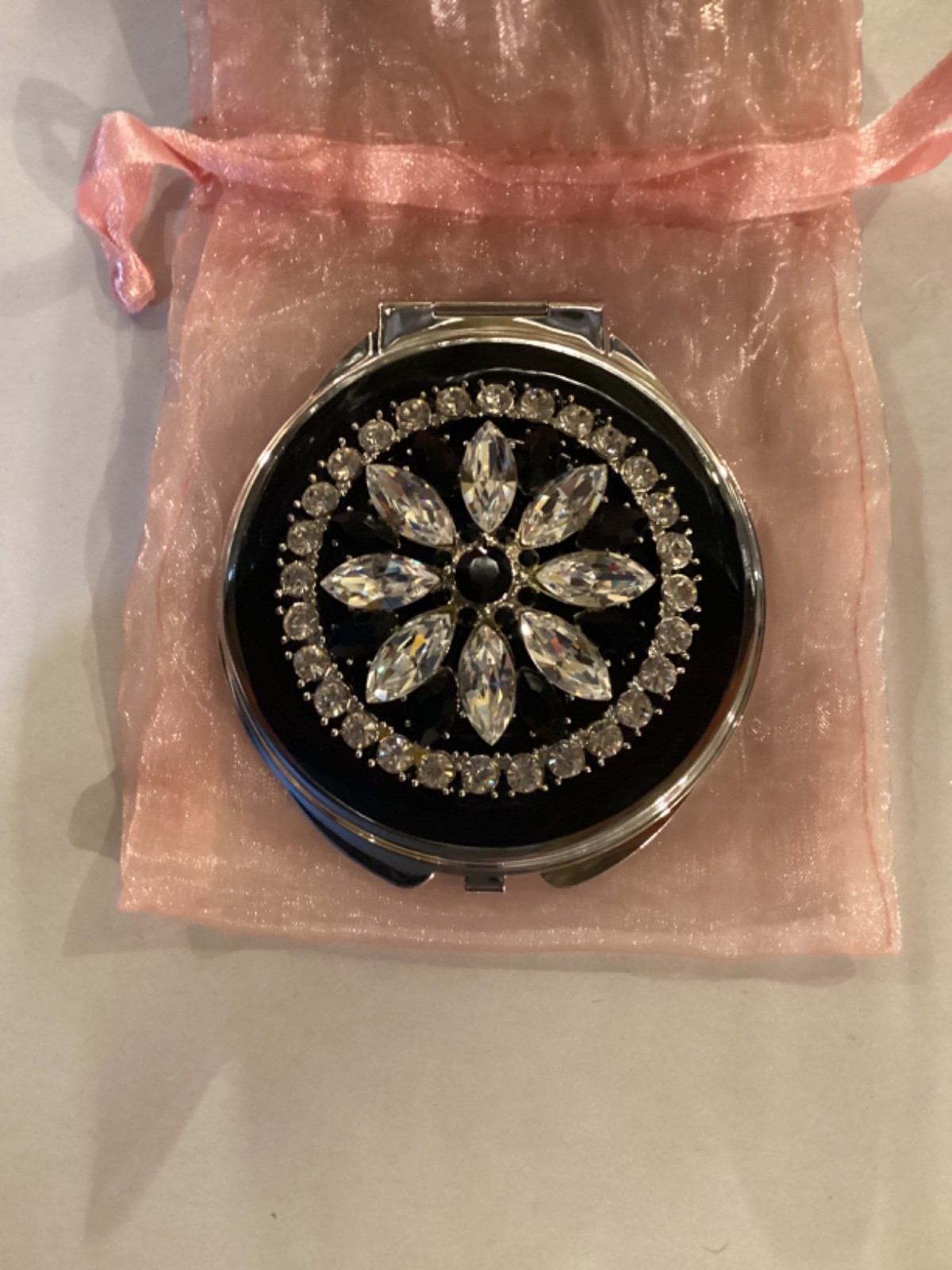 Compact Spring Street American USA Rhinestone Mirror New Compact Spring Street American USA Rhinestone Mirror New
