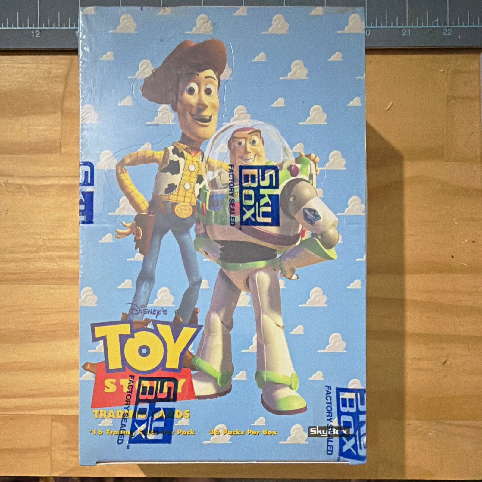 SkyBox 1995 Disney Toy Story Trading Cards Factory Sealed Box 10 Cards