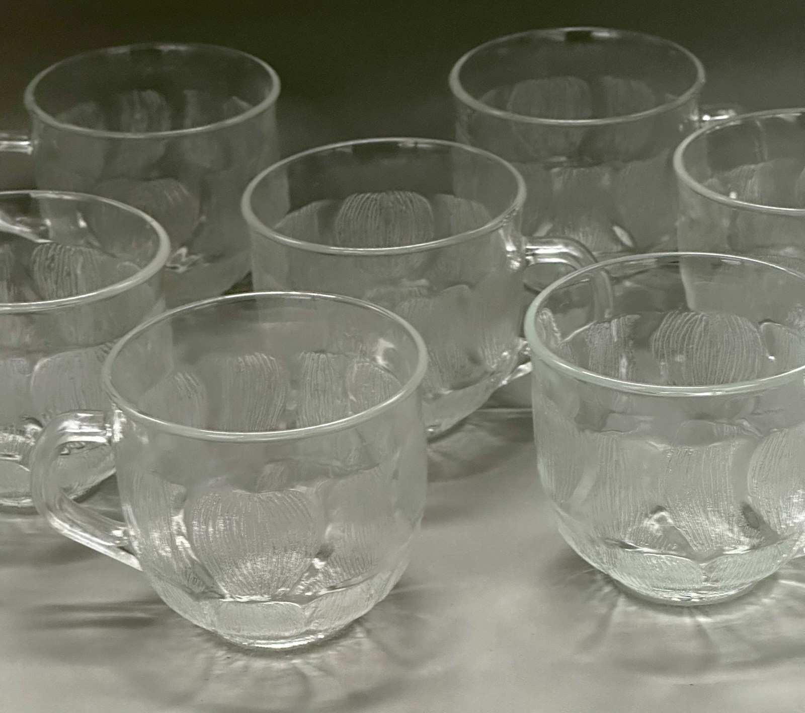 Arcoroc Fleur France 7 Glass Cups Embossed Petal Design for Punch/Tea/Coffee New Arcoroc Fleur France 7 Glass Cups Embossed Petal Design for Punch/Tea/Coffee New