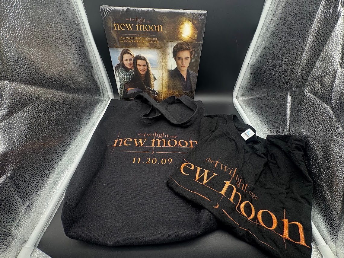 Twilight Saga New Moon Promotional Black Tote Bag, Shirt (Size M), & Calendar