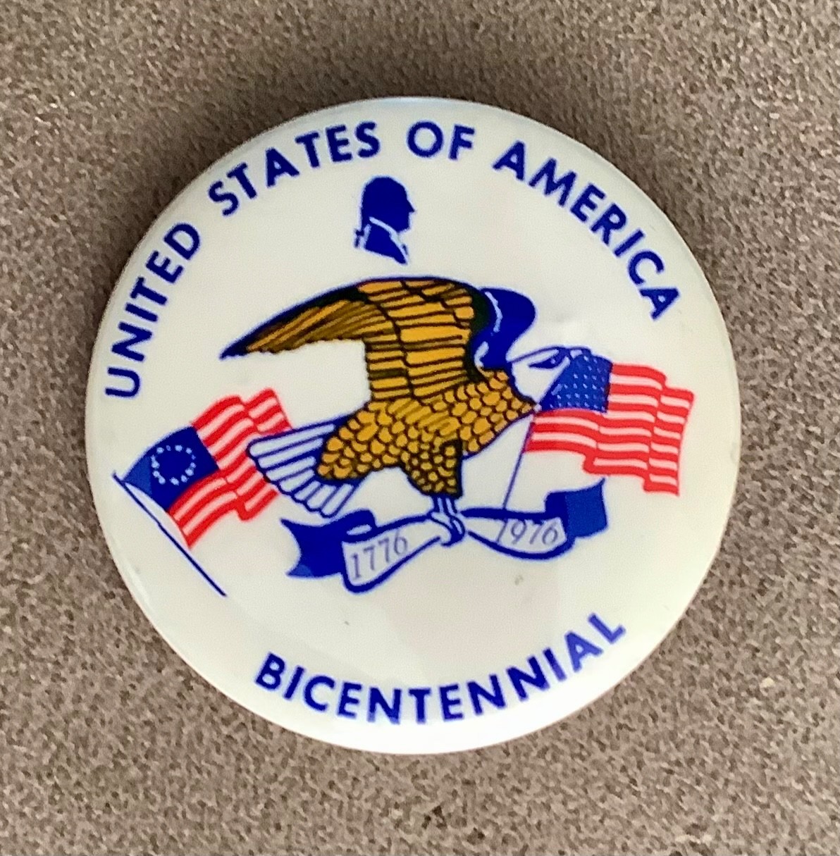 United States Of America 1776 - 1976 Bicentennial Vintage pin back button United States Of America 1776 - 1976 Bicentennial Vintage pin back button