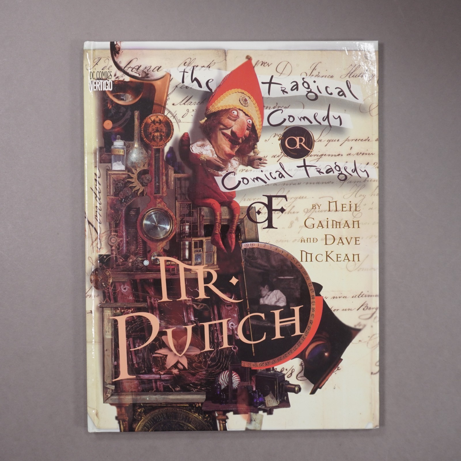 Mr. Punch - Neil Gaiman & Dave McKean (DC Vertigo 1994) 1st Print w/ 2 Bookmarks