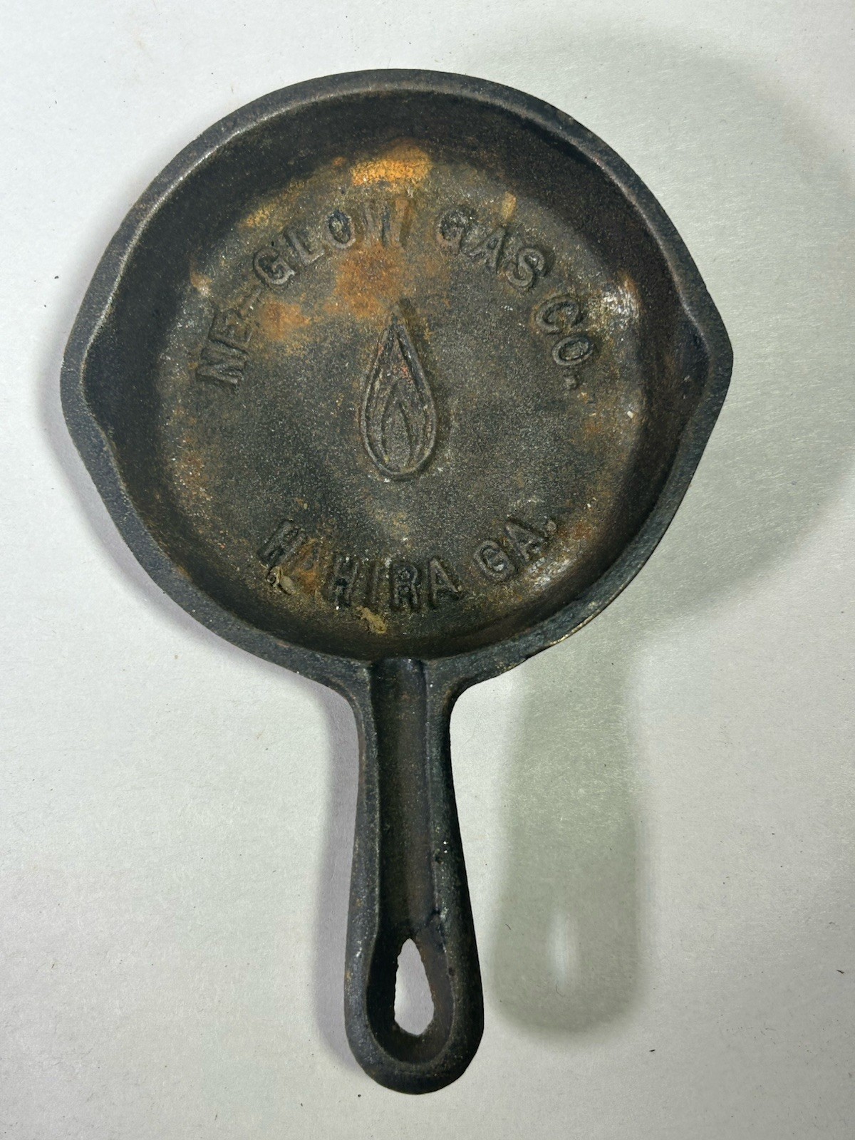 Vintage Ne-Glow Gas Co Hahira Georgia GA Advertising Mini Skillet Cast Iron Vintage Ne-Glow Gas Co Hahira Georgia GA Advertising Mini Skillet Cast Iron