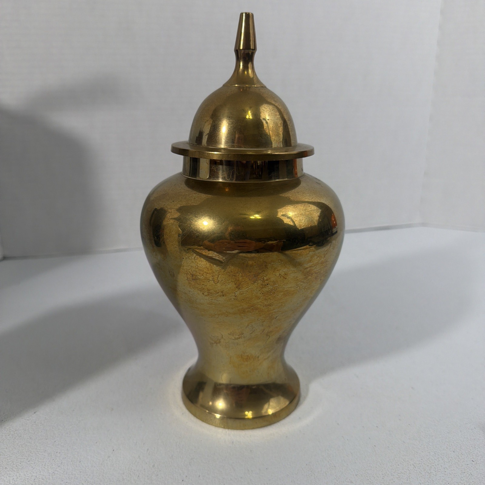 Brass Urn Vase Ginger Jar With Lid 9” Solid Brass Made in India Vintage