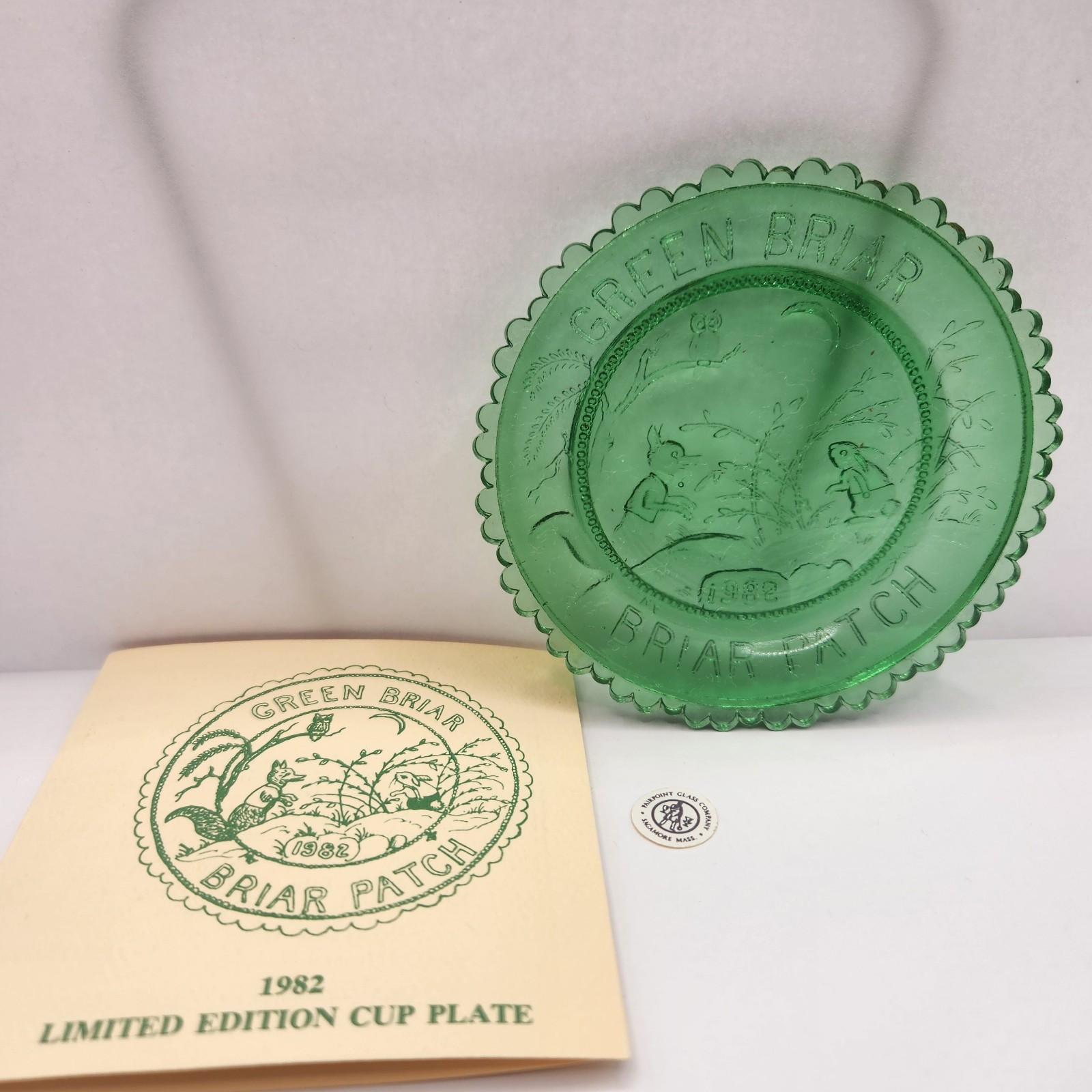 Vintage Pairpoint Glass Works cup plate MA - 1982 Green Briar Briar Patch