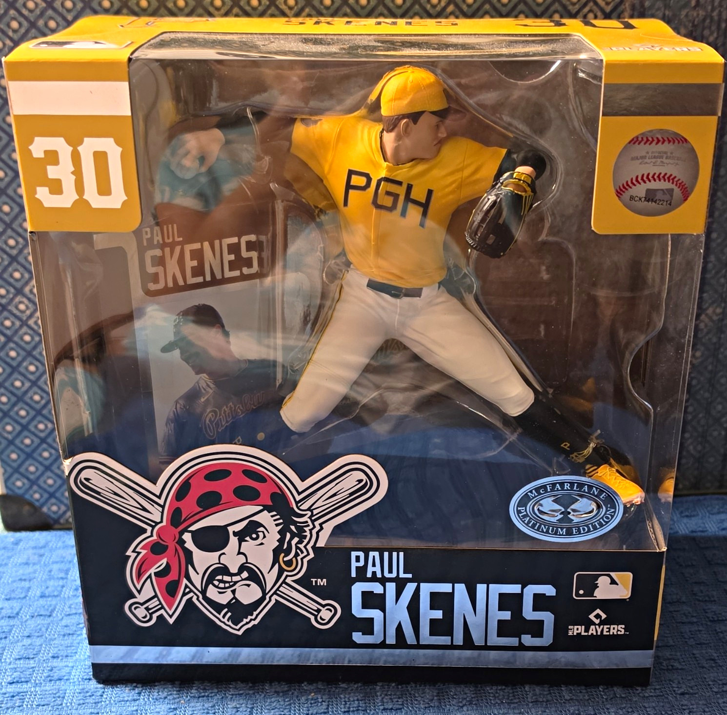 McFarlane Paul Skenes Pirates #30 Platinum Legacy Series Figure 11 BIN DD