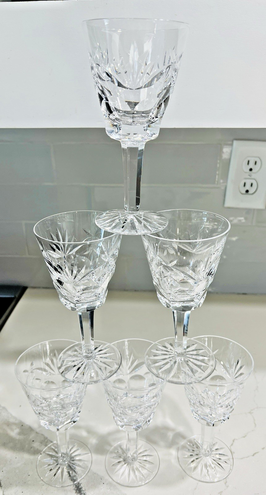 x6 Waterford Ashling Crystal Claret Wine Glasses 5-7/8 x6 Waterford Ashling Crystal Claret Wine Glasses 5-7/8