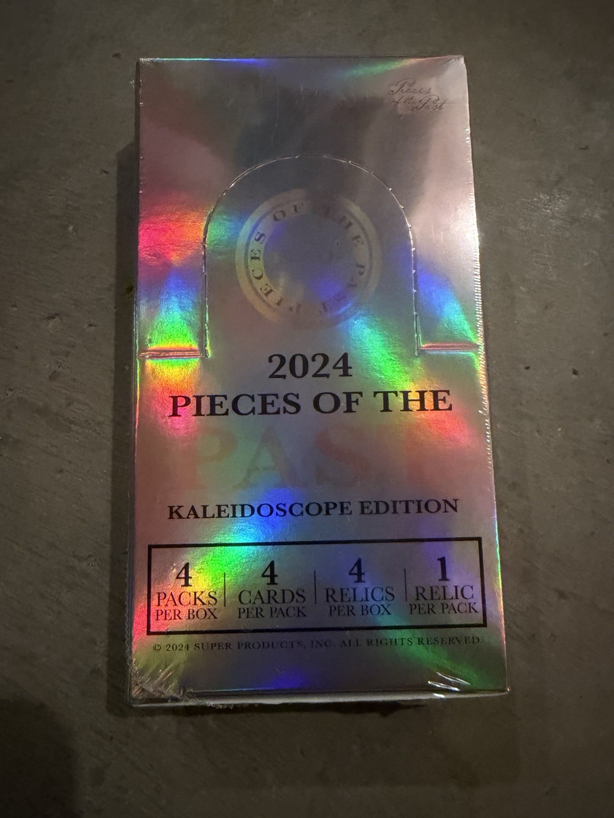 2024 PIECES OF THE PAST 1800'S KALEIDOSCOPE EDITION FACTORY SEALED BOX 2024 PIECES OF THE PAST 1800'S KALEIDOSCOPE EDITION FACTORY SEALED BOX
