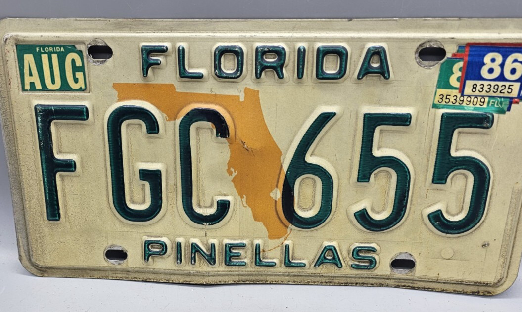 1986 Florida  License Plate State Pinellas FGC655 Craft Mancave