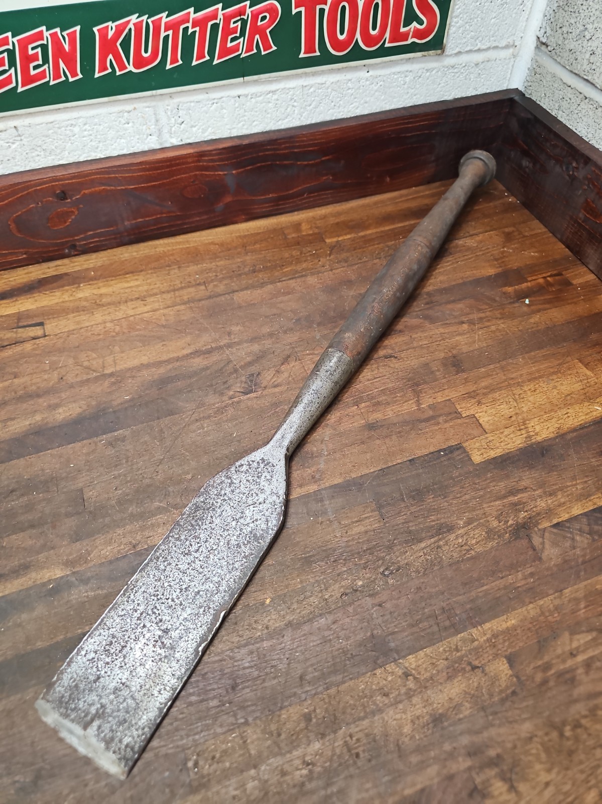 P108- Antique  3\