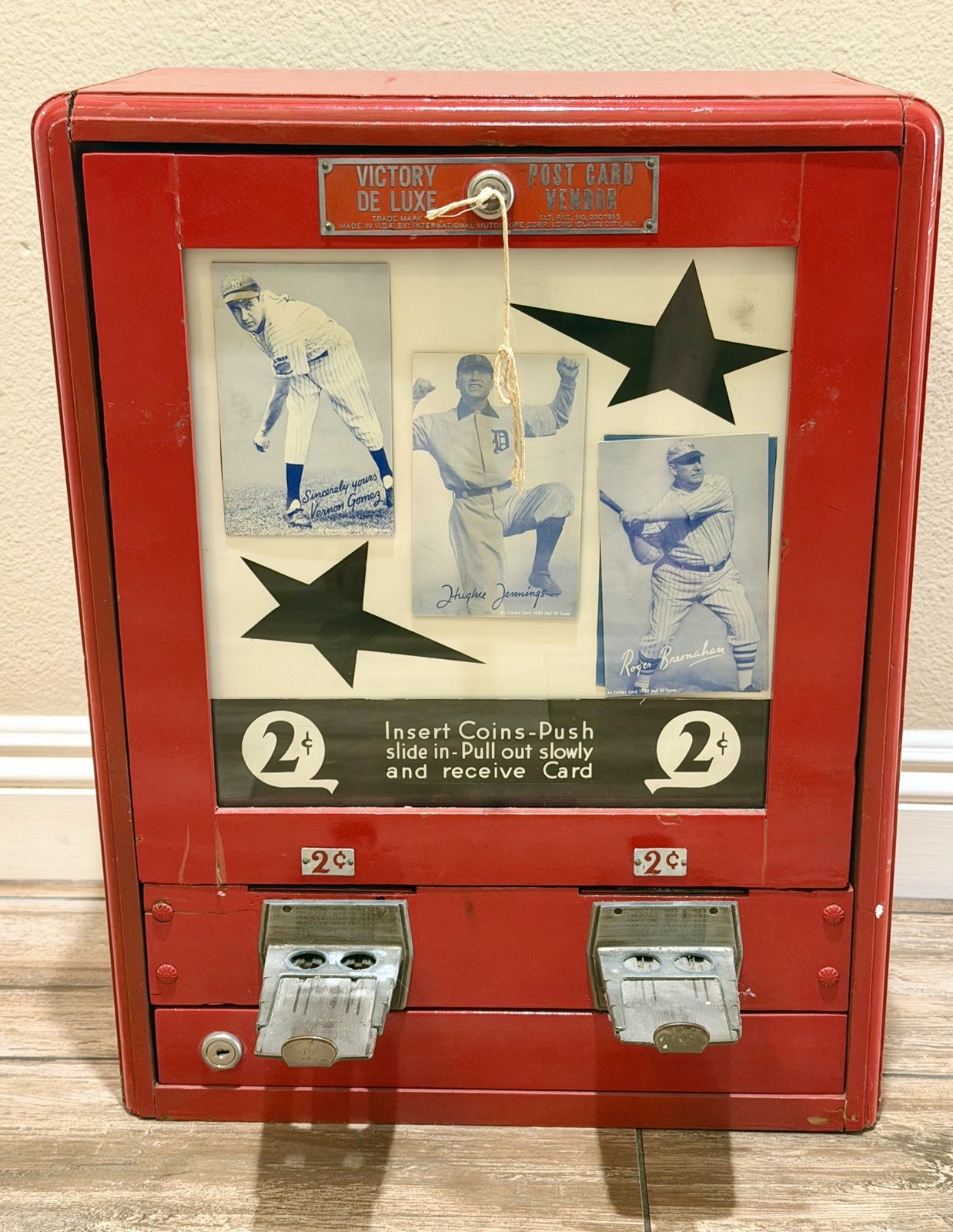 1940’s-1950’s Exhibit Supply Co. Baseball Card Vending Machine Rare All Original