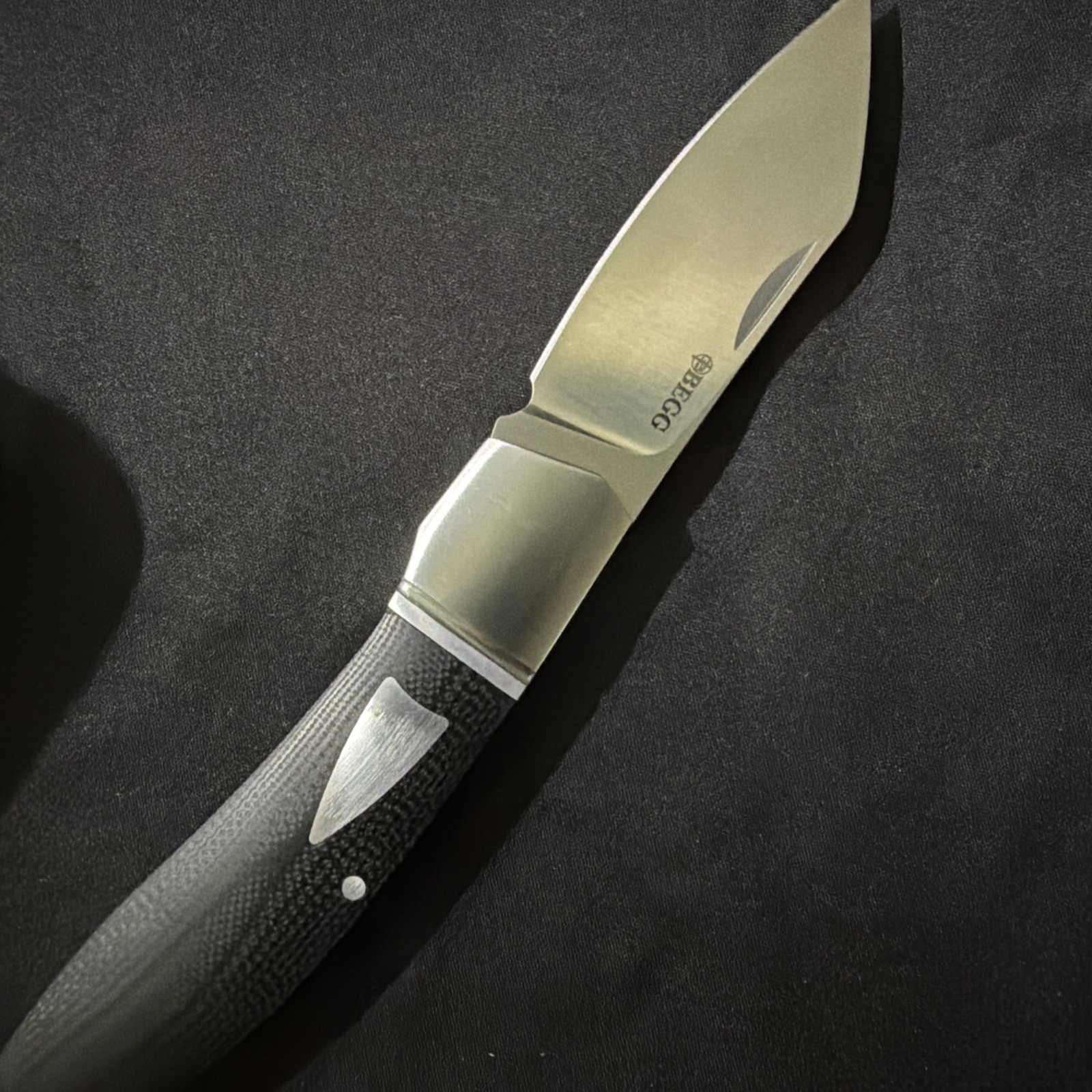 Begg Knives Hunter Slipjoint Orange G-10 with Black Liners Begg Knives Hunter Slipjoint Orange G-10 with Black Liners