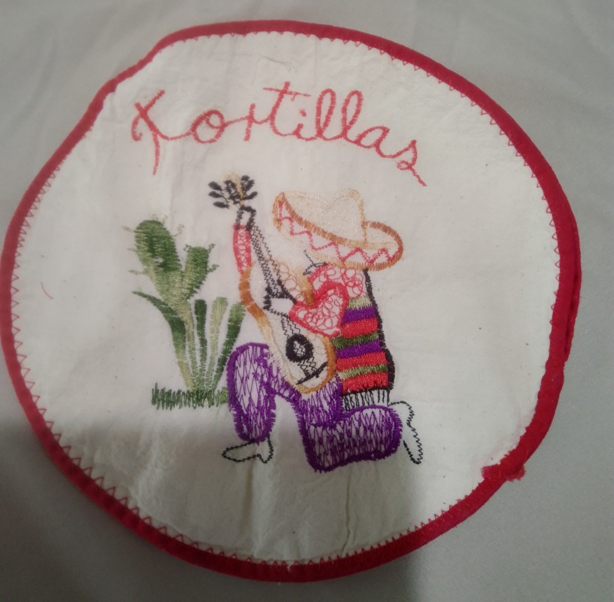 Vtg. Handmade Tortilla Warmer Pouch Embroidered Mexican Fiesta Cactus Red Trim