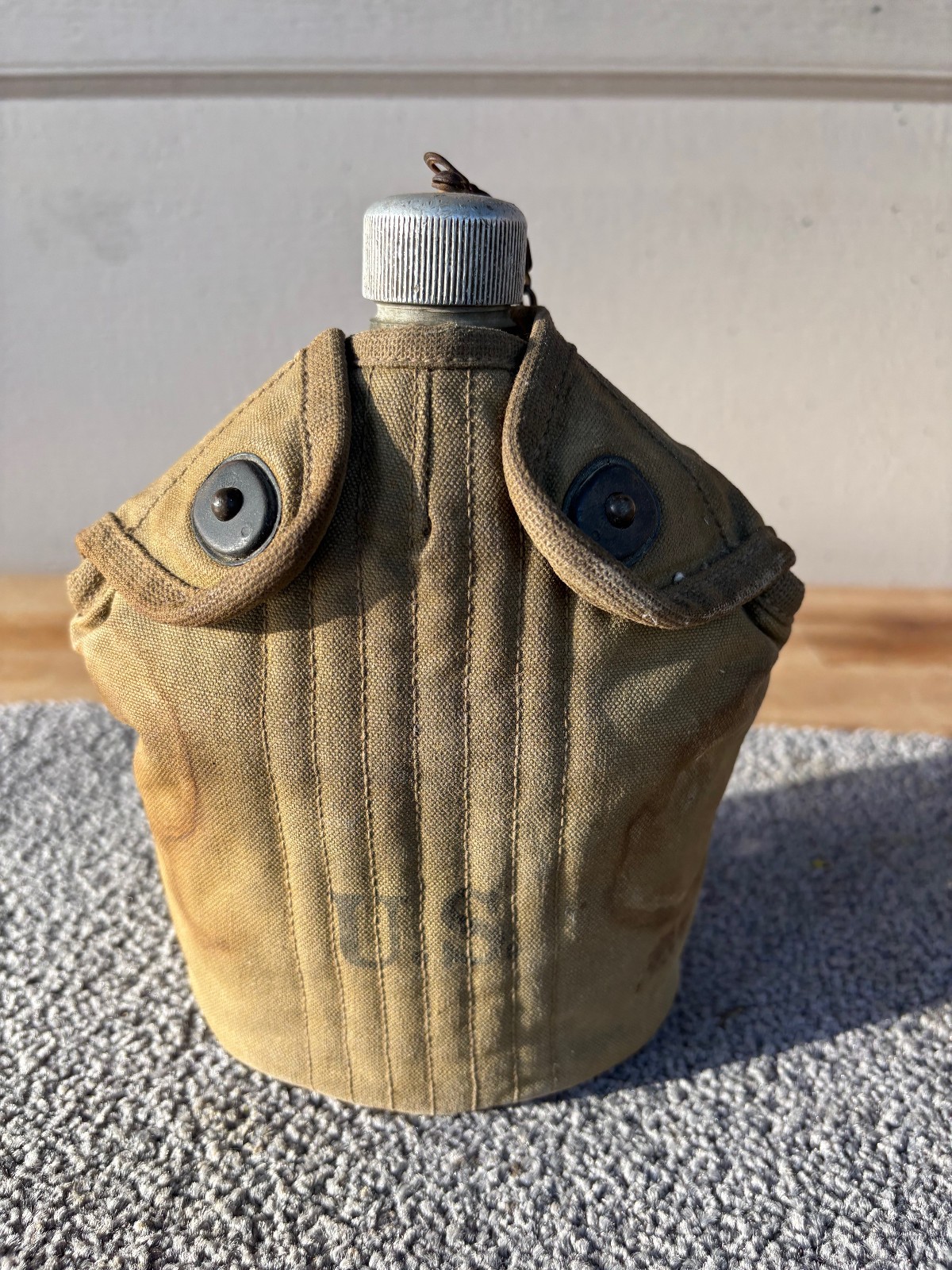 Vtg. WW2 1942 Canteen AGM, 1918 Cup AGM, 1942 R&R Cover US Army Vtg. WW2 1942 Canteen AGM, 1918 Cup AGM, 1942 R&R Cover US Army