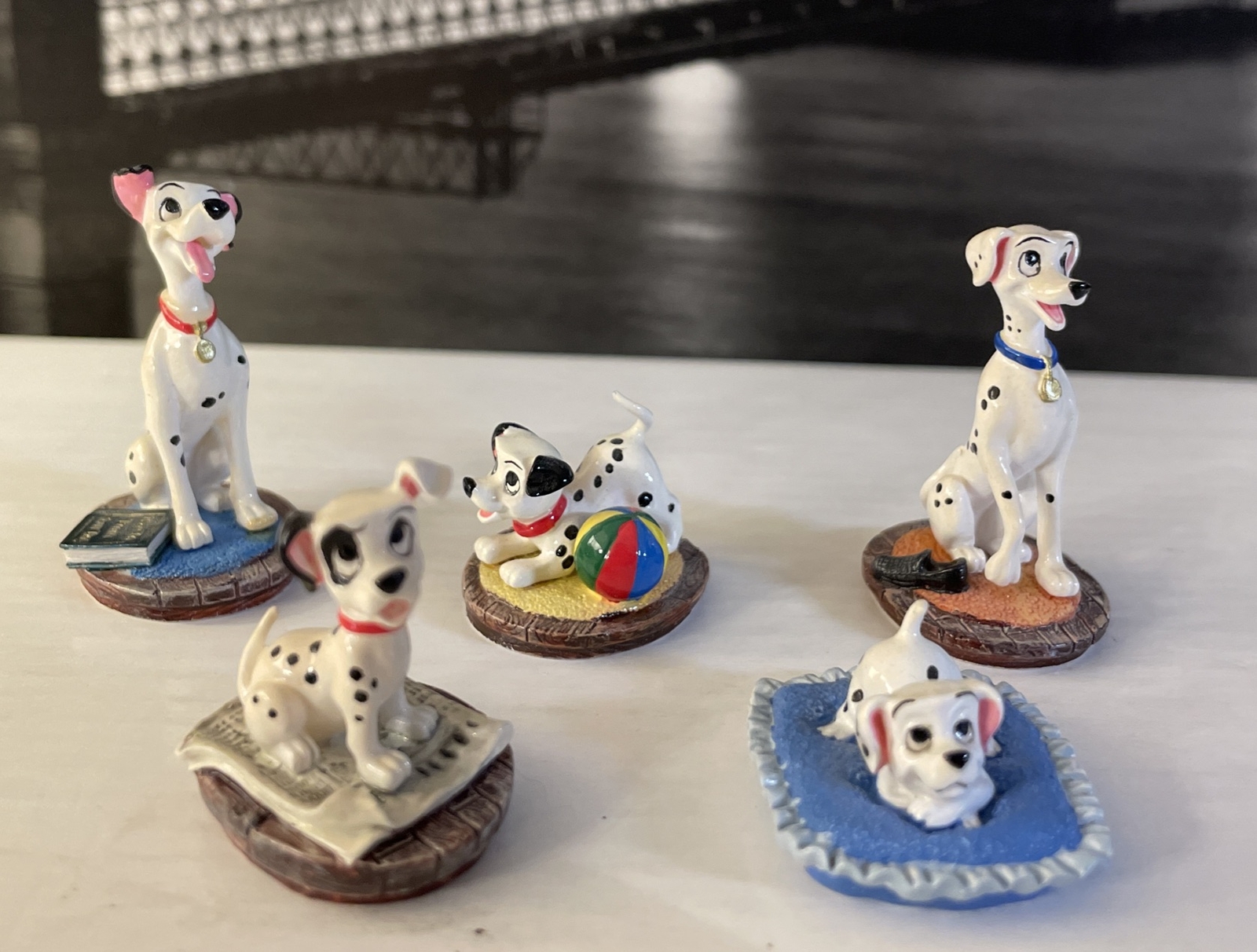 Vintage 1990s Disney Park Exclusive 101 Dalmatians Rare Miniature Figurine Lot Vintage 1990s Disney Park Exclusive 101 Dalmatians Rare Miniature Figurine Lot