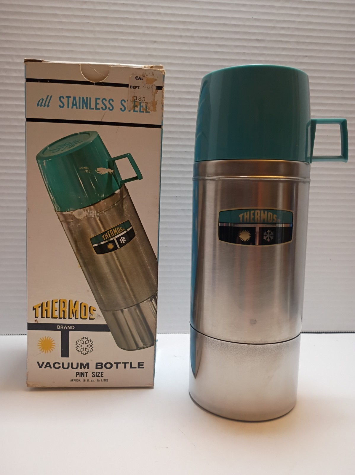 Vintage Stainless Steel Thermos 2264S Pint Size Vacuum Bottle Black Cup NOS